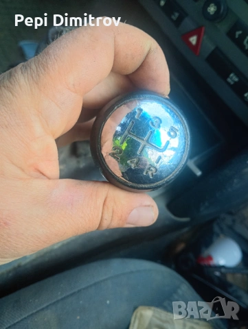 Топка скоростен лост Пежо 407  за Peugeot 407 2004 година 1.6 дизел , снимка 3 - Части - 54198445