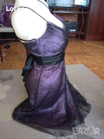 Ново!Официална рокличка в лилаво и черно с тюл от лъскави цветя, снимка 3 - Рокли - 44756990