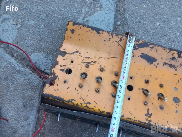 Табло с прекъсвачи/копчета / ключове , снимка 8 - Индустриална техника - 51800072