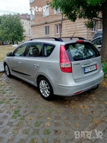 лек автомобил Хюндай i 30, снимка 4 - Части - 54233534