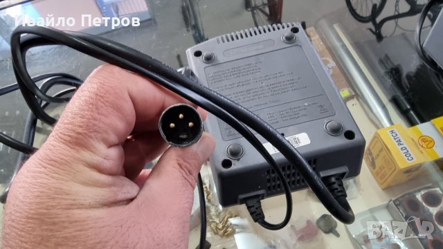 Зарядно за електрически велосипед,колело-SPARTA,BATAVUS,KOGA,HERCULES, снимка 3 - Велосипеди - 39210641