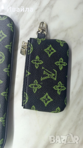 нов комплект мини чанта и портмоне Louis Vuitton , снимка 4 - Чанти - 51632326