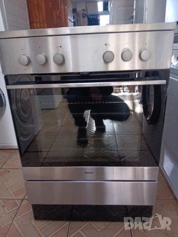 Иноксова свободно стояща печка с керамичен плот Gram с две години гаранция!, снимка 6 - Печки, фурни - 53117010