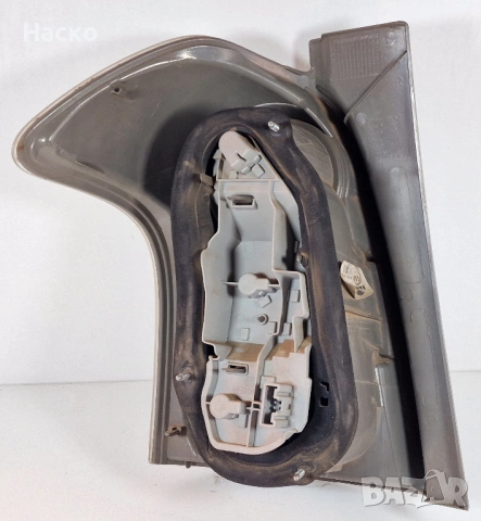 Десен Стоп Toyota Corolla Verso Тойота Корола Версо 2004-2008, снимка 2 - Части - 54309009