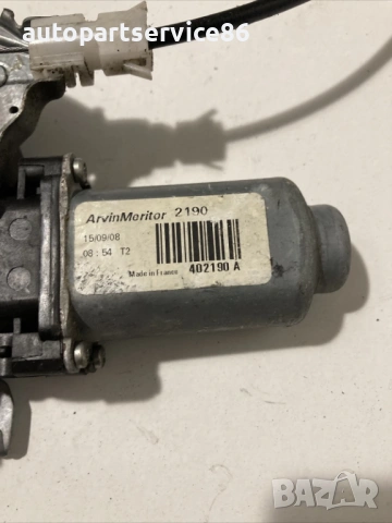 Механизъм за стъкло на задна дясна врата за Nissan Qashqai (2010) 402190A, снимка 2 - Части - 54342248