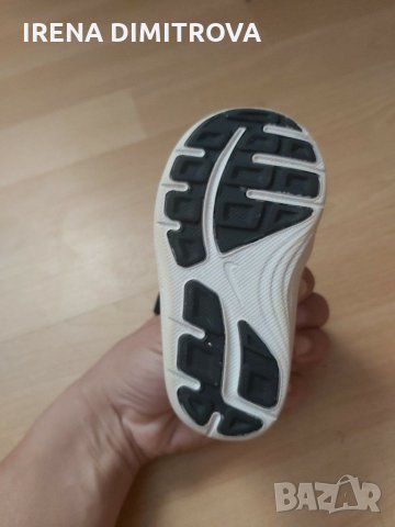 Nike, снимка 4 - Детски маратонки - 29669526