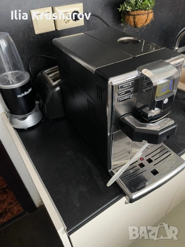 Кафемашина Saeco Incanto HD8917 , снимка 3 - Кафемашини - 53975514