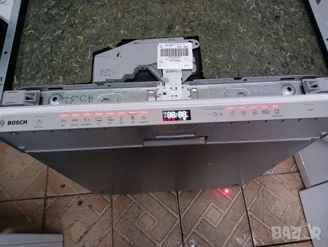 Чисто нова съдомиялна за пълно вграждане Бош Bosch Made in Germany 2 години гаранция!, снимка 3 - Съдомиялни - 53068561