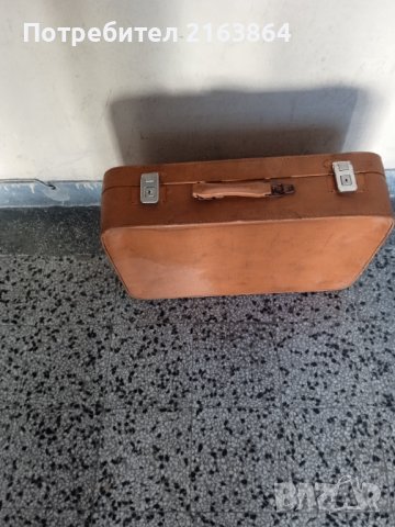 стар ретро куфар