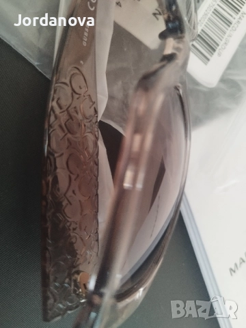 GUESS оригинални нови слънчеви очила, снимка 7 - Слънчеви и диоптрични очила - 51623389