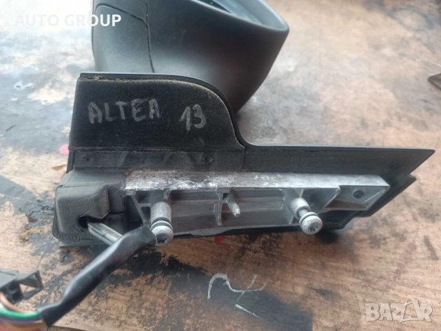 Огледало ляво  за Сеат Алтея / Seat Altea след 2009, снимка 4 - Части - 51454055