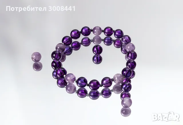 Нежна искряща гривна от ясен виолетов Аметистов кварц и лавандулов Аметист
