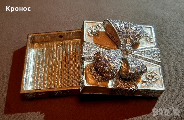 Кутия за бижута, снимка 2 - Романтични подаръци - 30411633