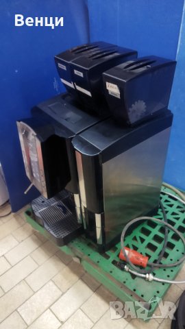 Професионален кафеавтомат, снимка 3 - Кафемашини - 38433055