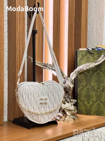Miu Miu дамски чанти Различни цветове , снимка 4 - Чанти - 48949798
