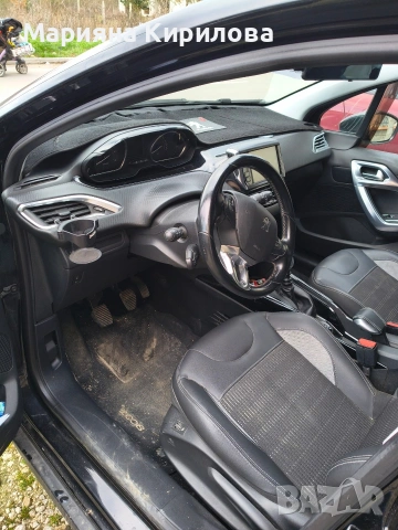 Peugeot 2008, снимка 8 - Автомобили и джипове - 54092775