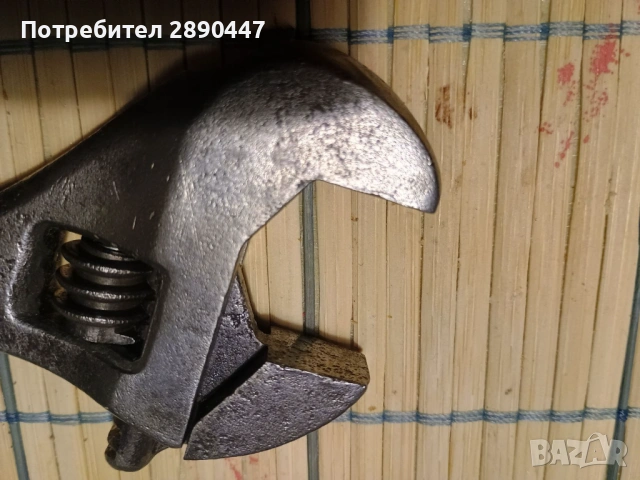 Античен американски раздвижен ключ