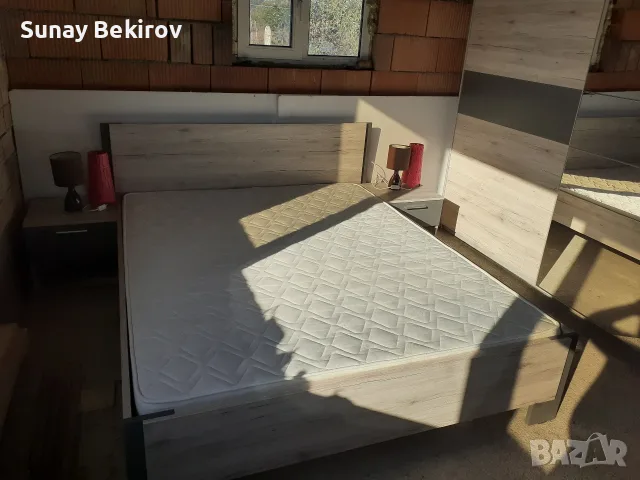 Цялостно обзавеждане за спалня , снимка 10 - Спални и легла - 56317404