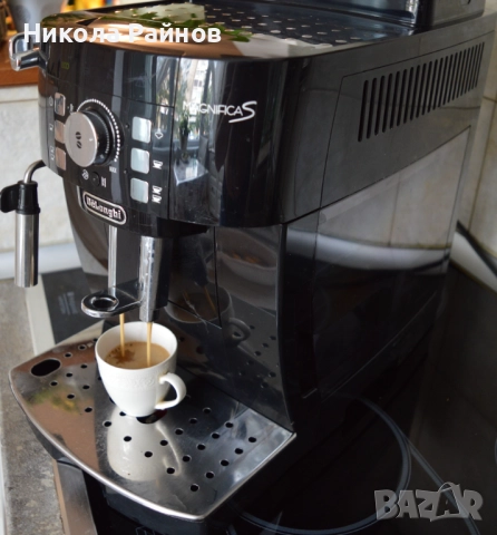 Кафеавтомат DeLonghi Magnifica S, снимка 3 - Кафемашини - 51499170