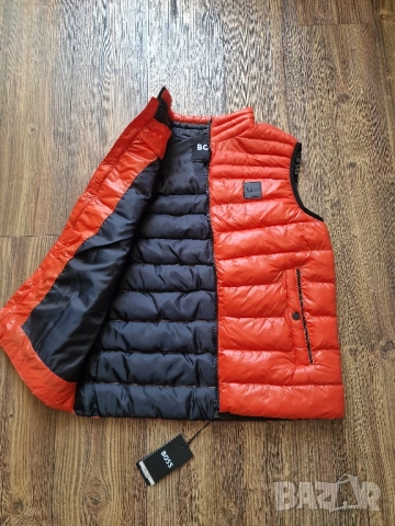 Страхотна мъжка грейка елек HUGO BOSS Размери S , M, L, XL, 2XL , снимка 5 - Якета - 51470784