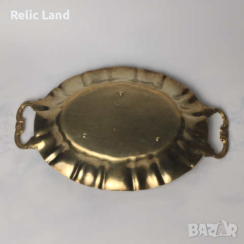 Малък месингов поднос / табла, снимка 4 - Антикварни и старинни предмети - 44681332