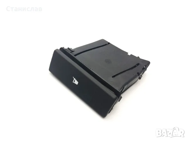 Поставка за чаши за VW Polo 9N – 6Q0858602E