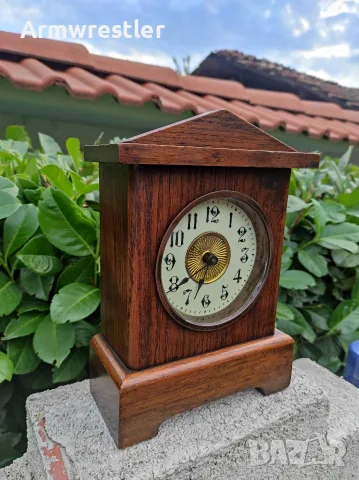 Стар Механичен Немски Часовник , снимка 3 - Антикварни и старинни предмети - 55805237