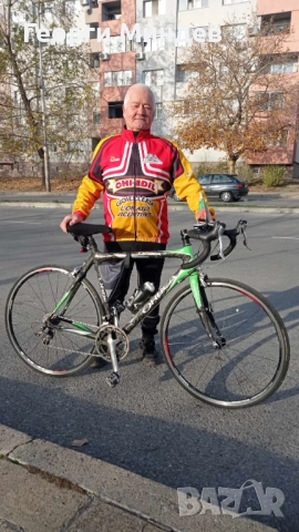 Заменям поликарбонов шосеен бегач