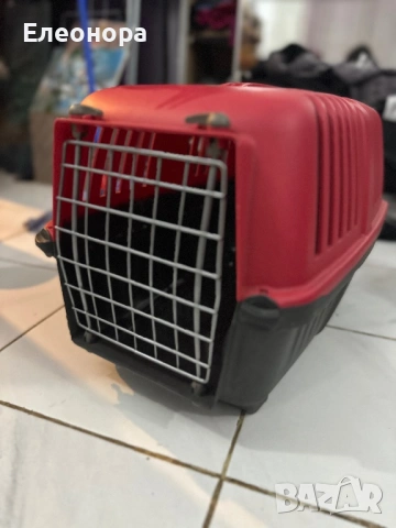 Транспортна клетка за домашни любимци 