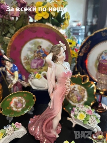 Coalport England  1993  "Ruby" 25 см прекрасна фигура на млада жена Код P2047, снимка 9 - Декорация за дома - 53954981