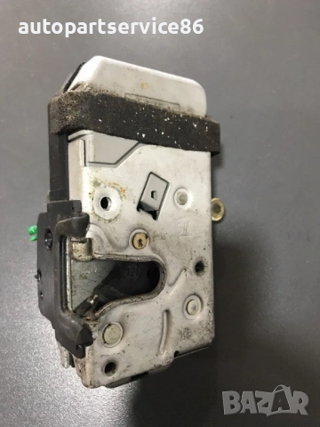Механизъм за заключване за предна дясна врата за Saab 9-5 (2002–2007) 4855169