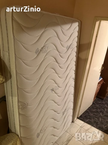 Двулицев матрак