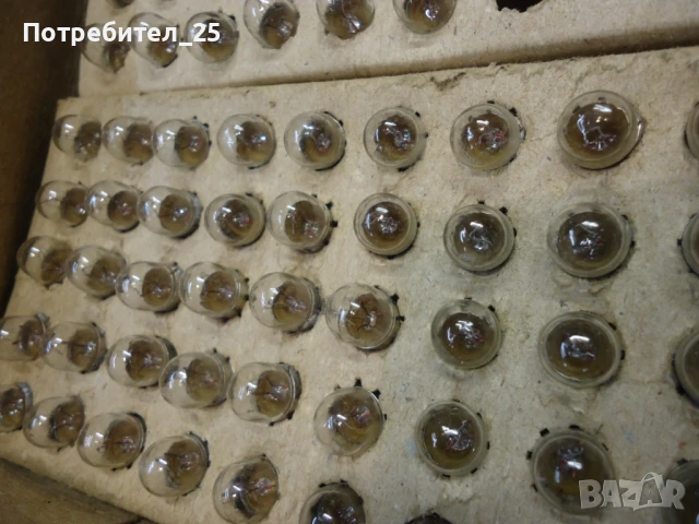 Ретро авто,крушки, снимка 2 - Части - 51232107