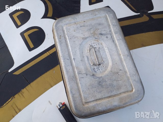 Алуминиева кутия от старото време, снимка 3 - Кутии за храна - 31980110