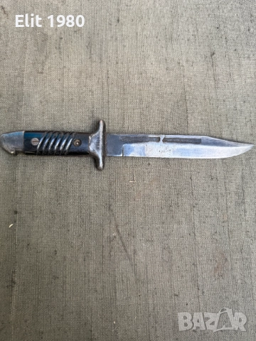 Нож на дневалния 