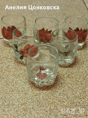 Стъклени чашки с коледен декупаж , снимка 1