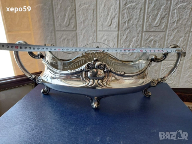 Огромна сребърна жардиера(фруктиера) 19век.Сребро 800-кристал,сребърна кана,сребърна чаша, снимка 10 - Сервизи - 52217400