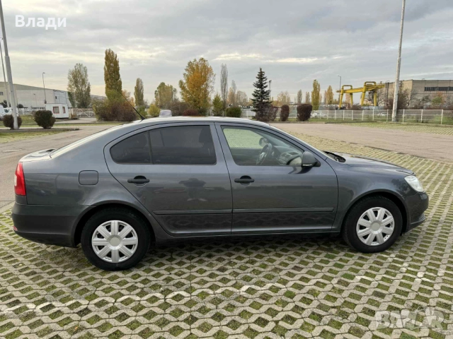 Skoda Octavia 1.2 turbo, снимка 3 - Автомобили и джипове - 52356500