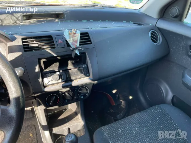 Suzuki Swift 1.3 I НА ЧАСТИ сузуки суифт 1.3 бензин key less, снимка 10 - Автомобили и джипове - 47454347