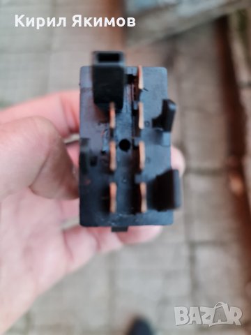    Продавам бутон за аварийни мигачи за Ауди А3 , снимка 2 - Автомобили и джипове - 32030283