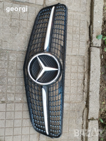 Мерцедес W204 AMG  решетка броня , снимка 3 - Части - 48779502