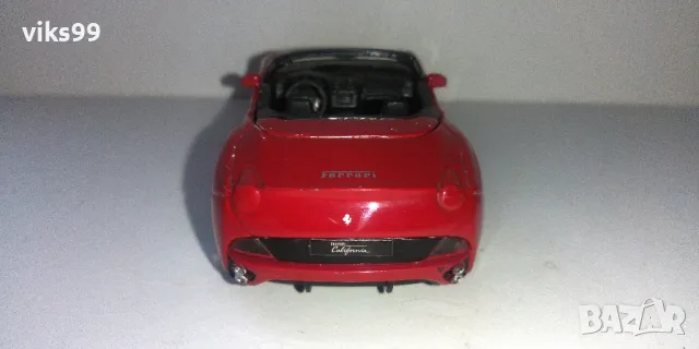 Метална количка Bburago Ferrari California - Мащаб 1:43, снимка 3 - Колекции - 48690363