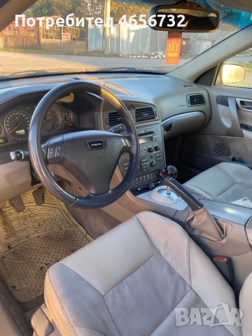 Продавам Волво S60 2.4D, снимка 11 - Автомобили и джипове - 52486670
