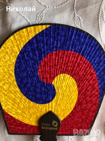 Оригинални корейски ветрила Taegeukseon (Таегук) – 2 бр., 35 х 23 см, коприна, бамбук и дърво, нови , снимка 7 - Колекции - 53936739