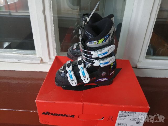 Ски обувки Nordika 33 номер. Налични номера от серията 30 31 32 33 34 35 36 37 38 39 40 41 42 43  , снимка 2 - Зимни спортове - 35223568