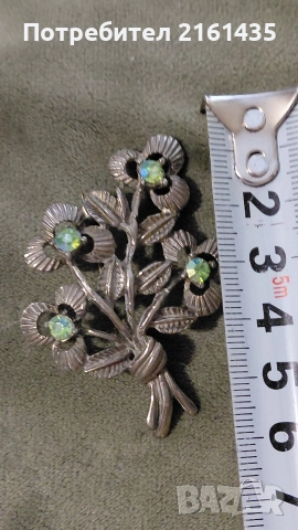 Прекрасна ретро брошка , снимка 2 - Антикварни и старинни предмети - 52851406