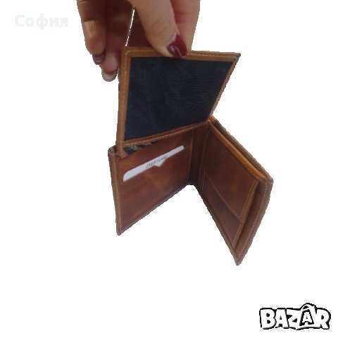 Мъжко портмоне в кафяв цвят от естествена кожа, снимка 3 - Портфейли, портмонета - 44399106
