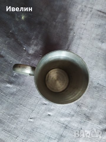 метална чаша, снимка 2 - Антикварни и старинни предмети - 30821307