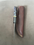 Ловен нож от Дамаска стомана дръжка смола и месинг кожена кания, снимка 5