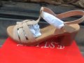 Дамски сандал на лят ток и платформа, снимка 1 - Сандали - 29757878
